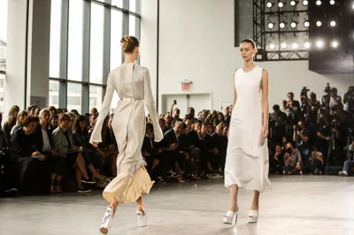 Look 30